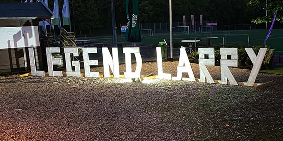 Legend Larry - Lars Hendricks